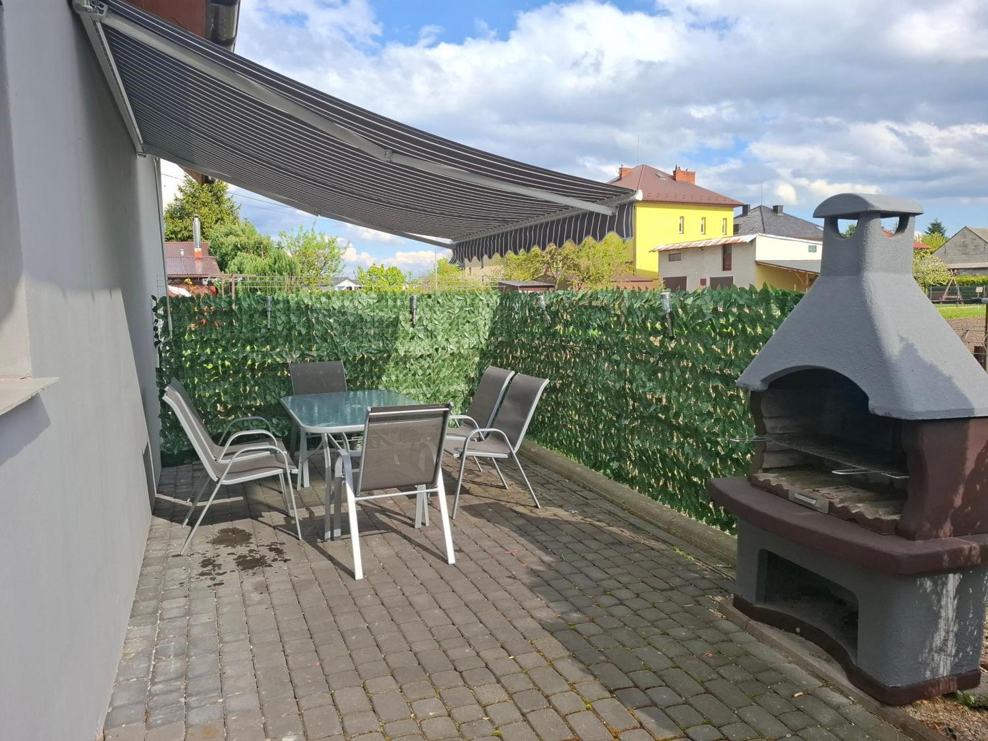 Mieszkanie A Lowiczki Zator Exteriör bild